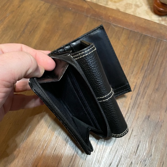 Wallet Buxton Black Trifold Snap Zippered Pocket ID Money Leather - Picture 4 of 6